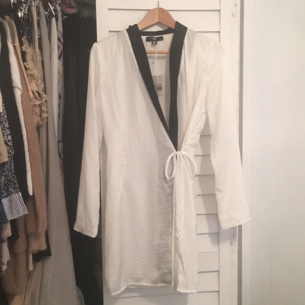 Black and white silky blazer dress NWT